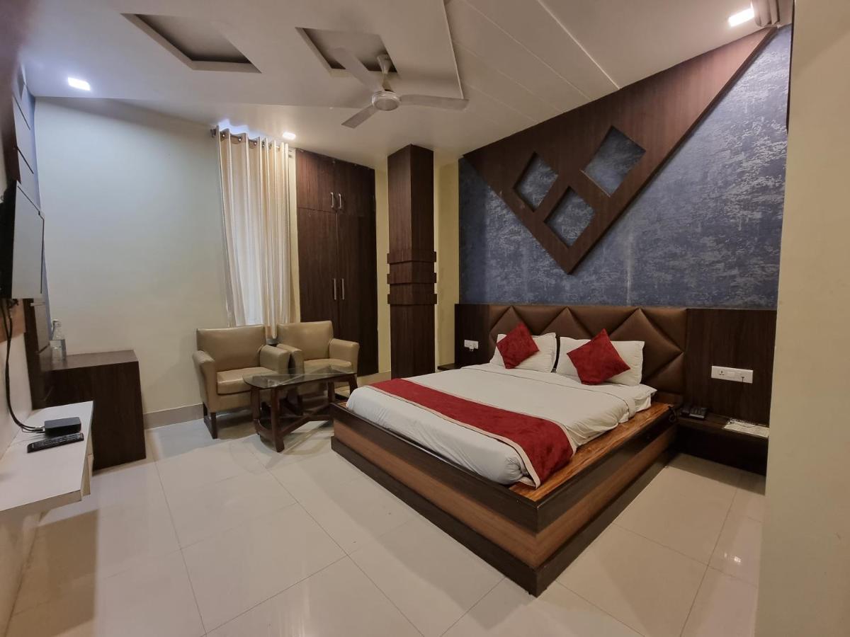 Hotel Vitthal International, Prayagraj Αλλαχαμπάντ Εξωτερικό φωτογραφία