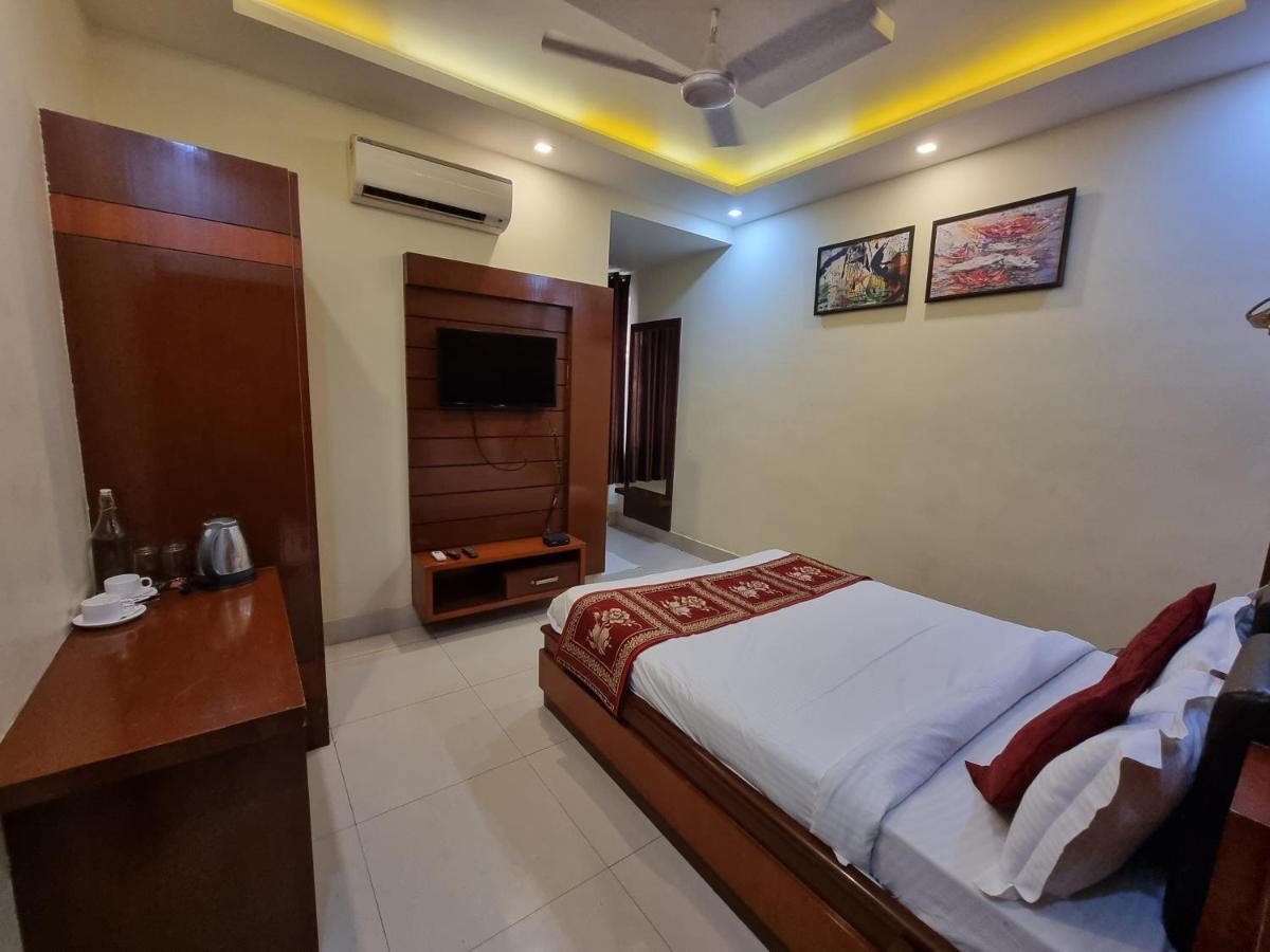 Hotel Vitthal International, Prayagraj Αλλαχαμπάντ Εξωτερικό φωτογραφία