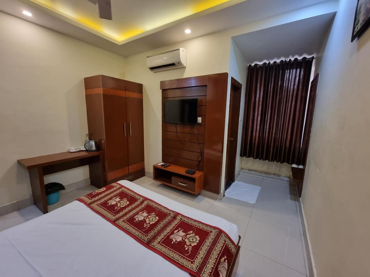 Hotel Vitthal International, Prayagraj Αλλαχαμπάντ Εξωτερικό φωτογραφία