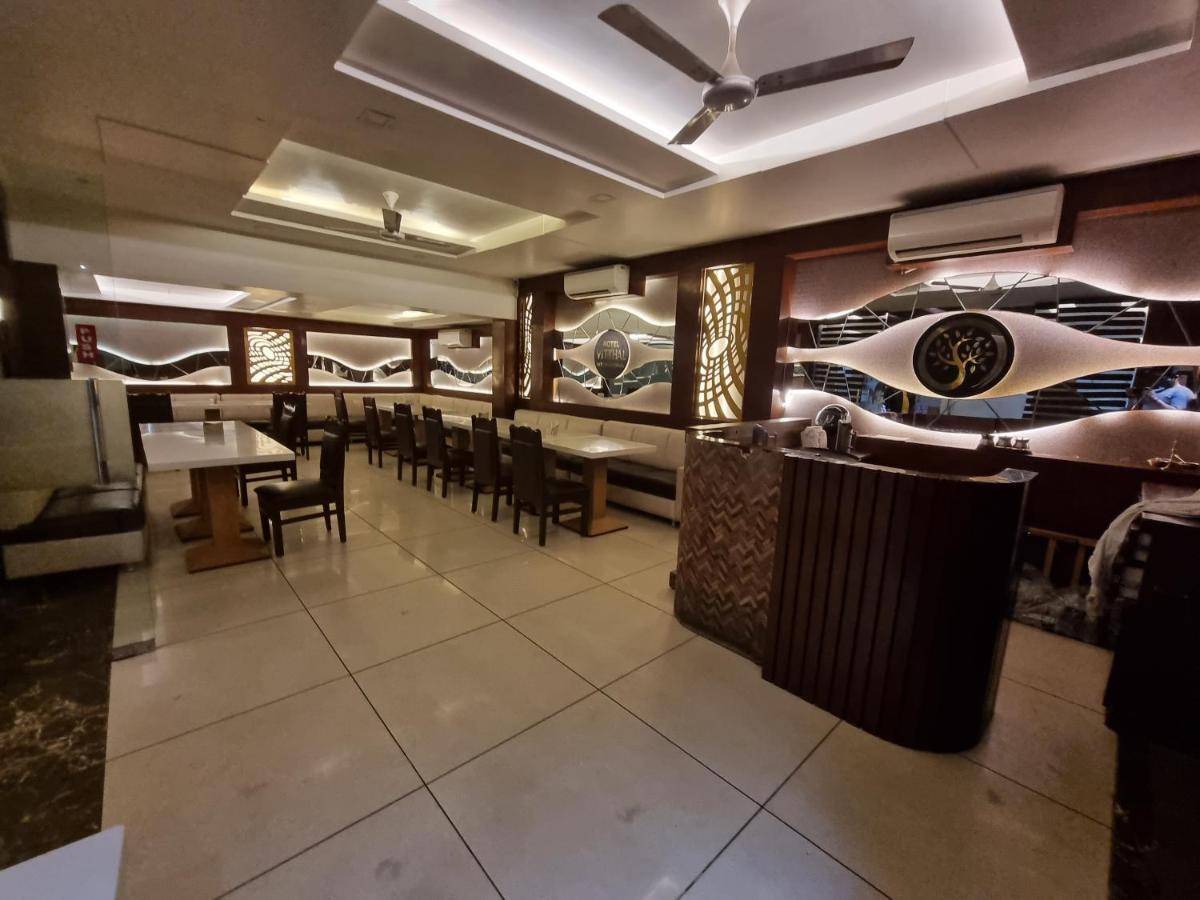 Hotel Vitthal International, Prayagraj Αλλαχαμπάντ Εξωτερικό φωτογραφία